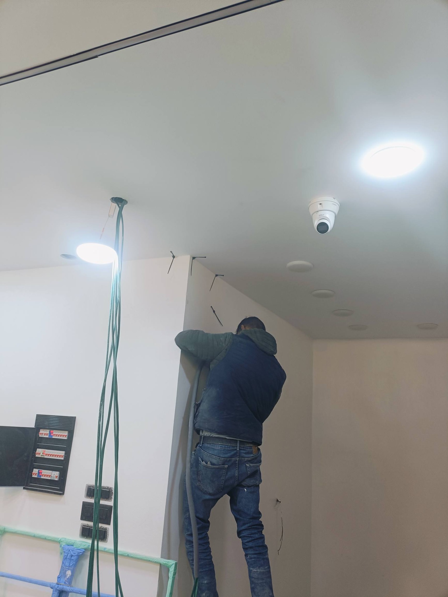 Technicien Caméra de Surveillance Marrakech – Installation & Dépannage 24/7