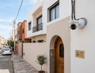 هل كاميرات المراقبة قانونية في المغرب؟ شرح القانون المغربي